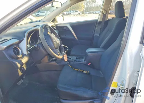 2015 Toyota Rav4 Le z USA, uszkodzony, nr VIN 2T3ZFREV3FW196373